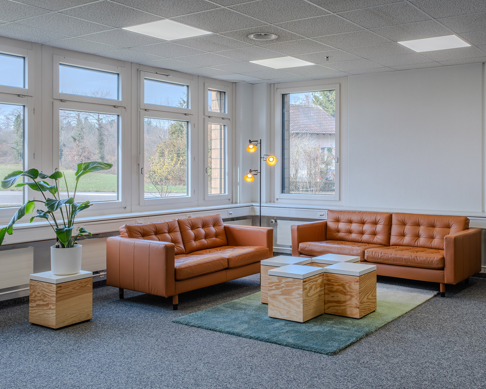Seminarraum Mägenwil im Hub 5 mit Lounge-Bereich und moderner Ausstattung